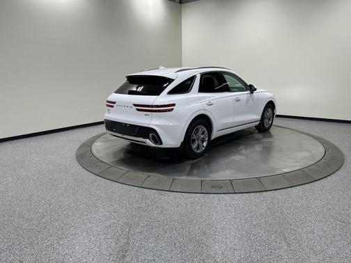 2022 Genesis GV70 2.5T AWD