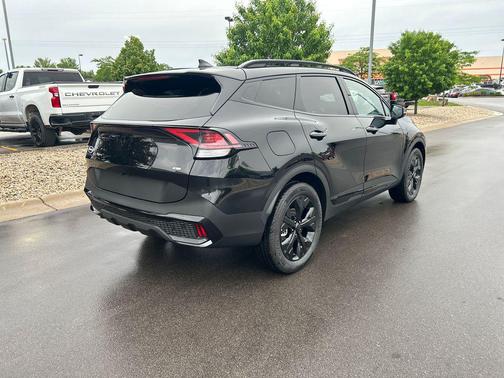 2025 Kia Sportage X-Line