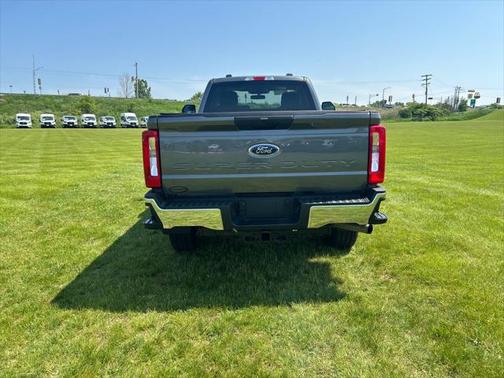 2023 Ford F-350 XLT