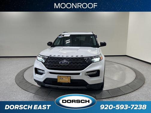 Star White Metallic Tri-Coat 2023 Ford Explorer XLT