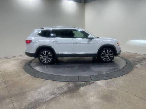 2020 Volkswagen Atlas 3.6L SEL Premium
