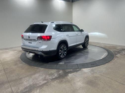 2020 Volkswagen Atlas 3.6L SEL Premium