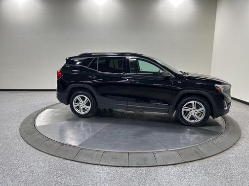 Ebony Twilight Metallic 2018 GMC Terrain SLE