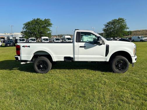 2025 Ford F-350 XL