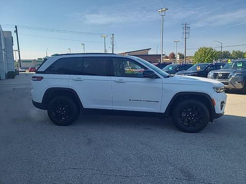 2024 Jeep Grand Cherokee Altitude