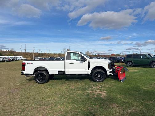 2025 Ford F-250 XL