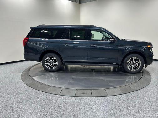 2025 Ford Expedition Max Active 4x4