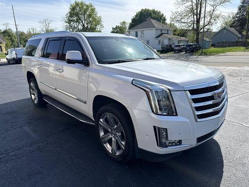 Crystal White Tri-Coat 2019 Cadillac Escalade ESV Premium Luxury