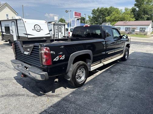 2003 Chevrolet Silverado 2500 LS H/D Extended Cab