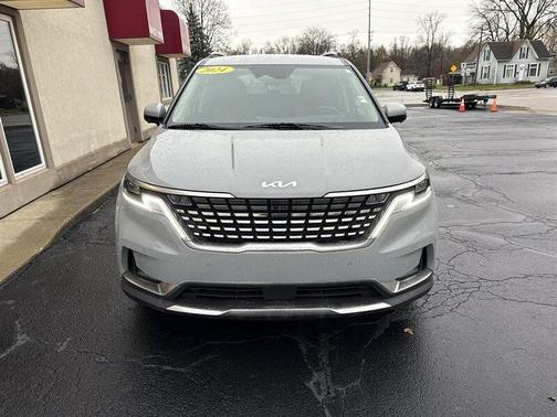 2024 Kia Carnival SX