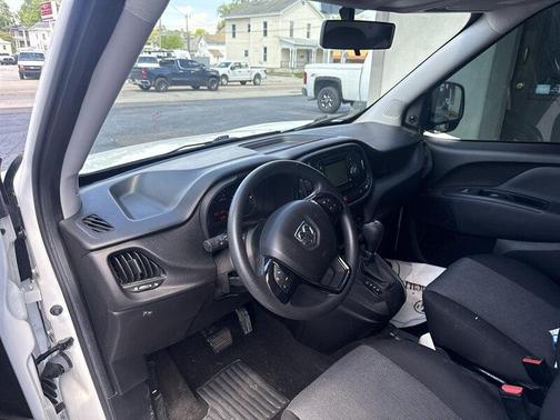 Bright White Clearcoat 2022 RAM ProMaster City Base