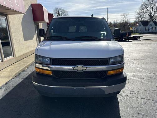 2018 Chevrolet Express 3500 LT