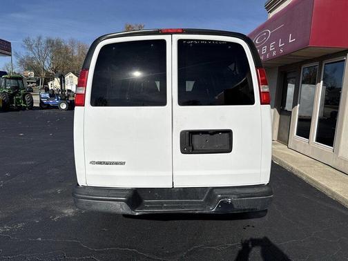 2018 Chevrolet Express 3500 LT