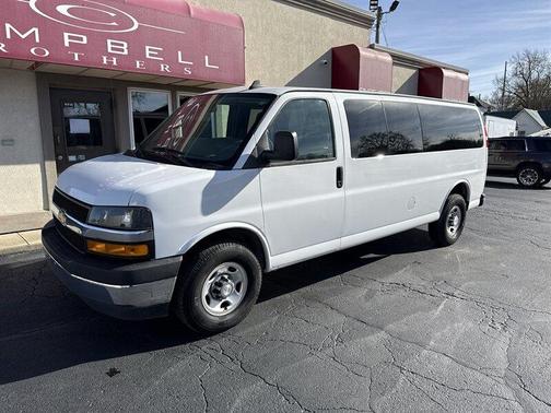 2018 Chevrolet Express 3500 LT