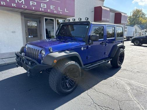 2013 Jeep Wrangler Unlimited Sahara