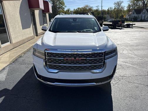 2022 GMC Acadia Denali