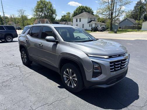 Sterling Gray Metallic 2025 Chevrolet Equinox LT