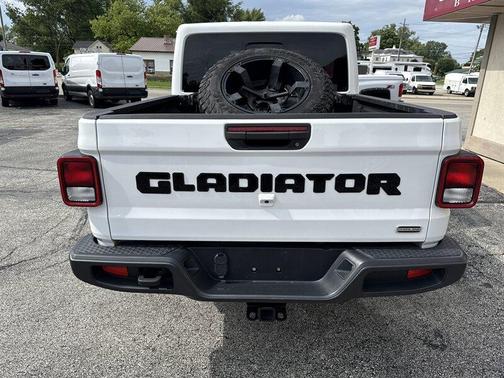 2021 Jeep Gladiator Overland