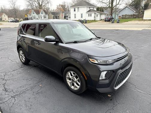 2022 Kia Soul LX