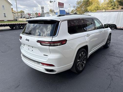 2023 Jeep Grand Cherokee L Overland