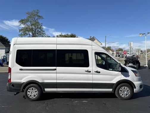 2024 Ford Transit-350 XLT