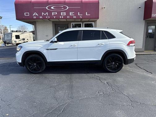 2022 Volkswagen Atlas Cross Sport 3.6L V6 SE w/Technology
