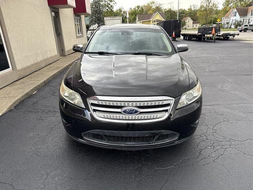 2011 Ford Taurus Limited