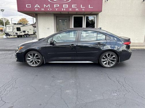 2022 Toyota Corolla SE Nightshade