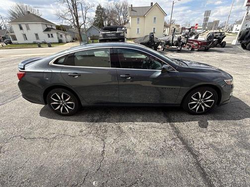 2021 Chevrolet Malibu RS