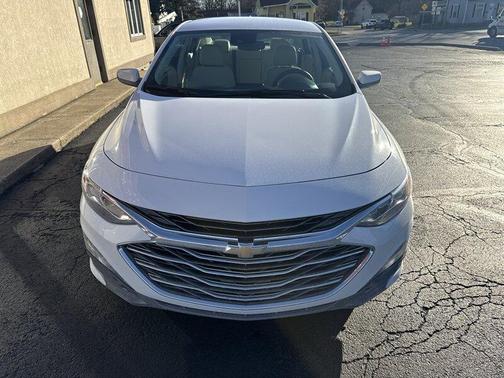 2024 Chevrolet Malibu 2LT