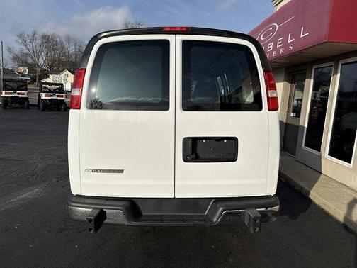 2024 Chevrolet Express 2500 Work Van