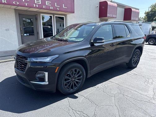 2023 Chevrolet Traverse RS