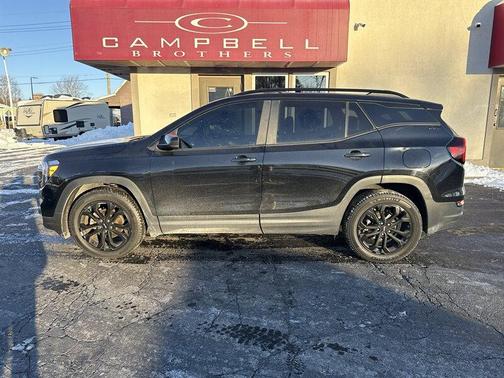 2022 GMC Terrain SLE