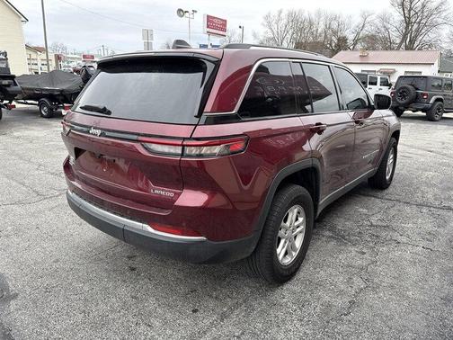 2023 Jeep Grand Cherokee Laredo