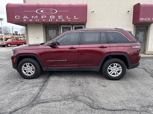 2023 Jeep Grand Cherokee Laredo