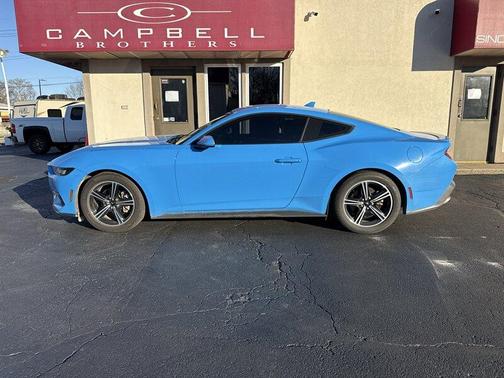 2024 Ford Mustang EcoBoost Premium