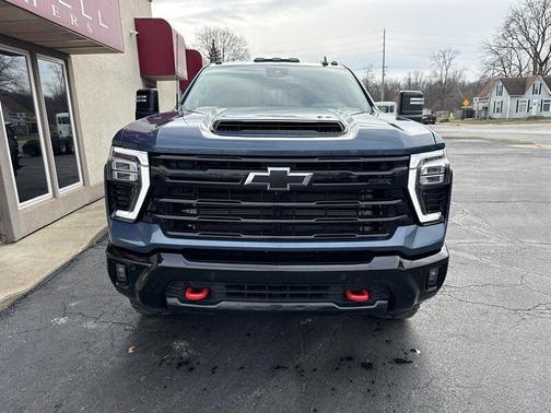 2025 Chevrolet Silverado 3500 LT