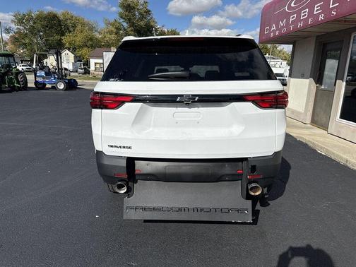 2022 Chevrolet Traverse LS