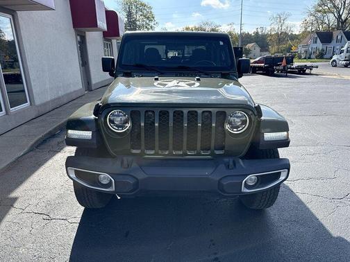 2022 Jeep Gladiator Sport