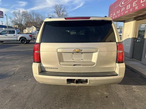 2016 Chevrolet Suburban LT