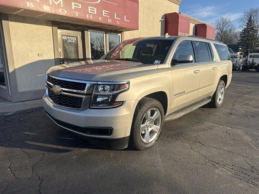 2016 Chevrolet Suburban LT