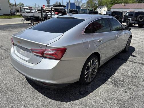 2022 Chevrolet Malibu LT