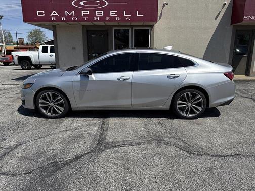 2022 Chevrolet Malibu LT