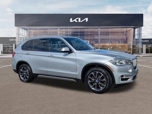 Glacier Silver Metallic 2018 BMW X5 sDrive35i