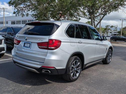 Glacier Silver Metallic 2018 BMW X5 sDrive35i