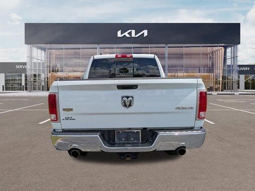 Bright White Clearcoat 2014 RAM 1500 Laramie