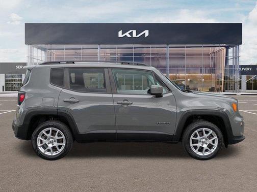 Sting Gray Clearcoat 2021 Jeep Renegade Latitude