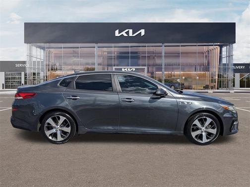 2020 Kia Optima S