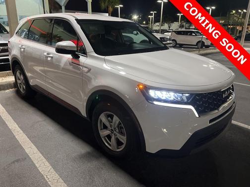 2023 Kia Sorento LX