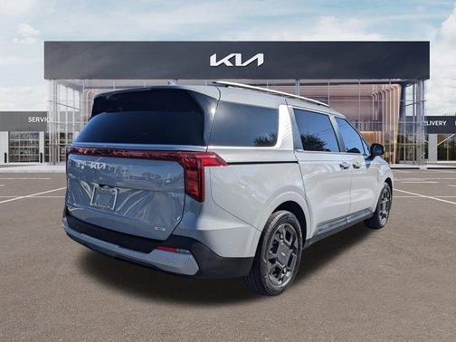 2025 Kia Carnival Hybrid EX